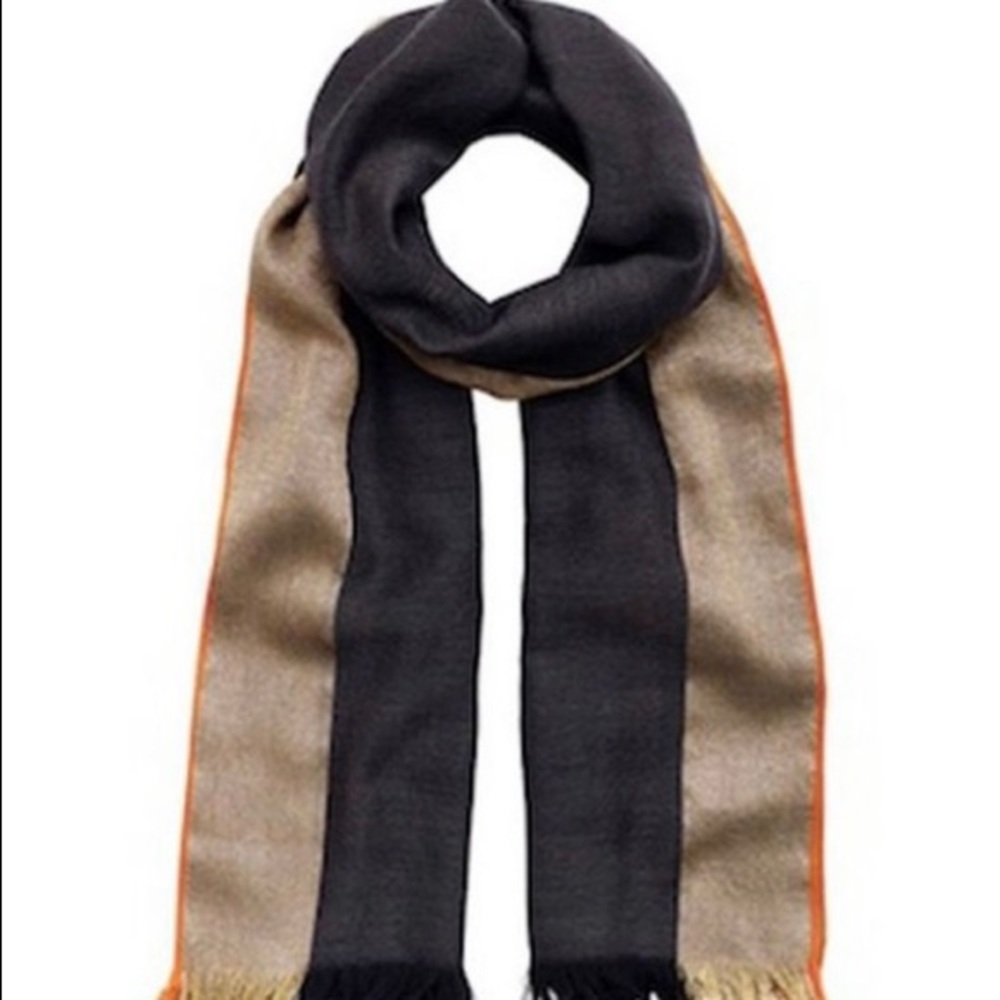 India Hicks Queen’s Highway Scarf